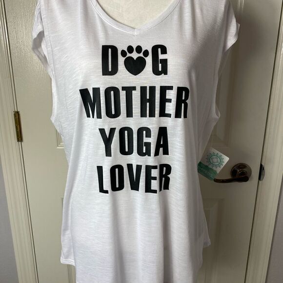 Brisas LARGE "Dog Mother Yoga Lover" TShirt NWT - Picture 3 of 8